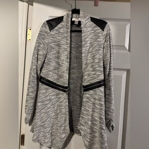 Women's Gray and Black Blazer